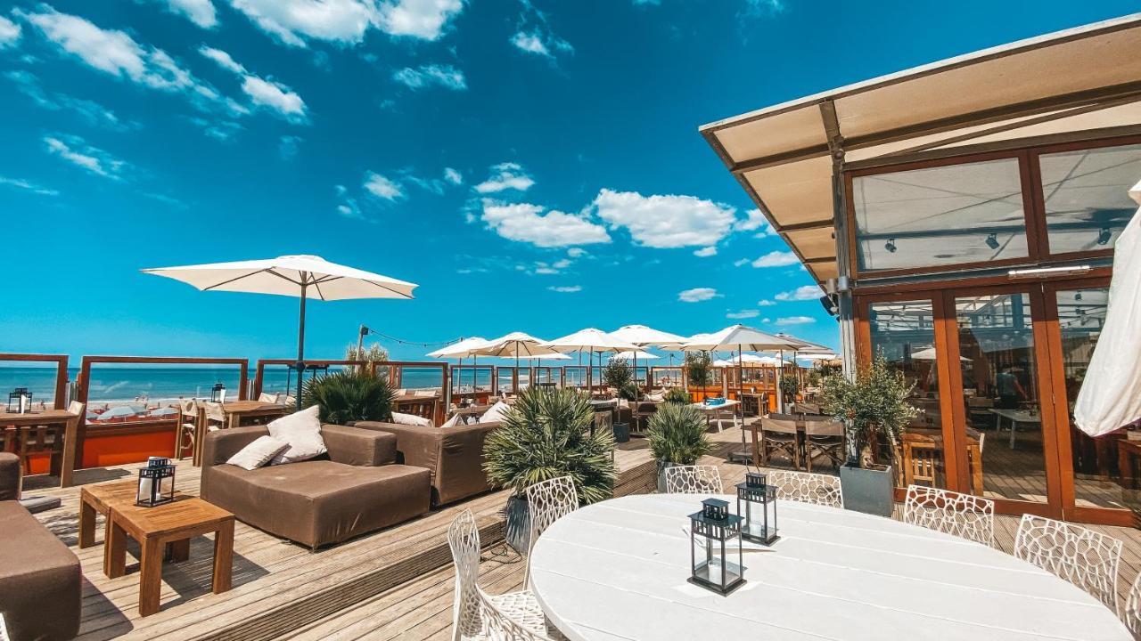 Finca Noordwijk Downtown โนร์ดวิก ภายนอก รูปภาพ
